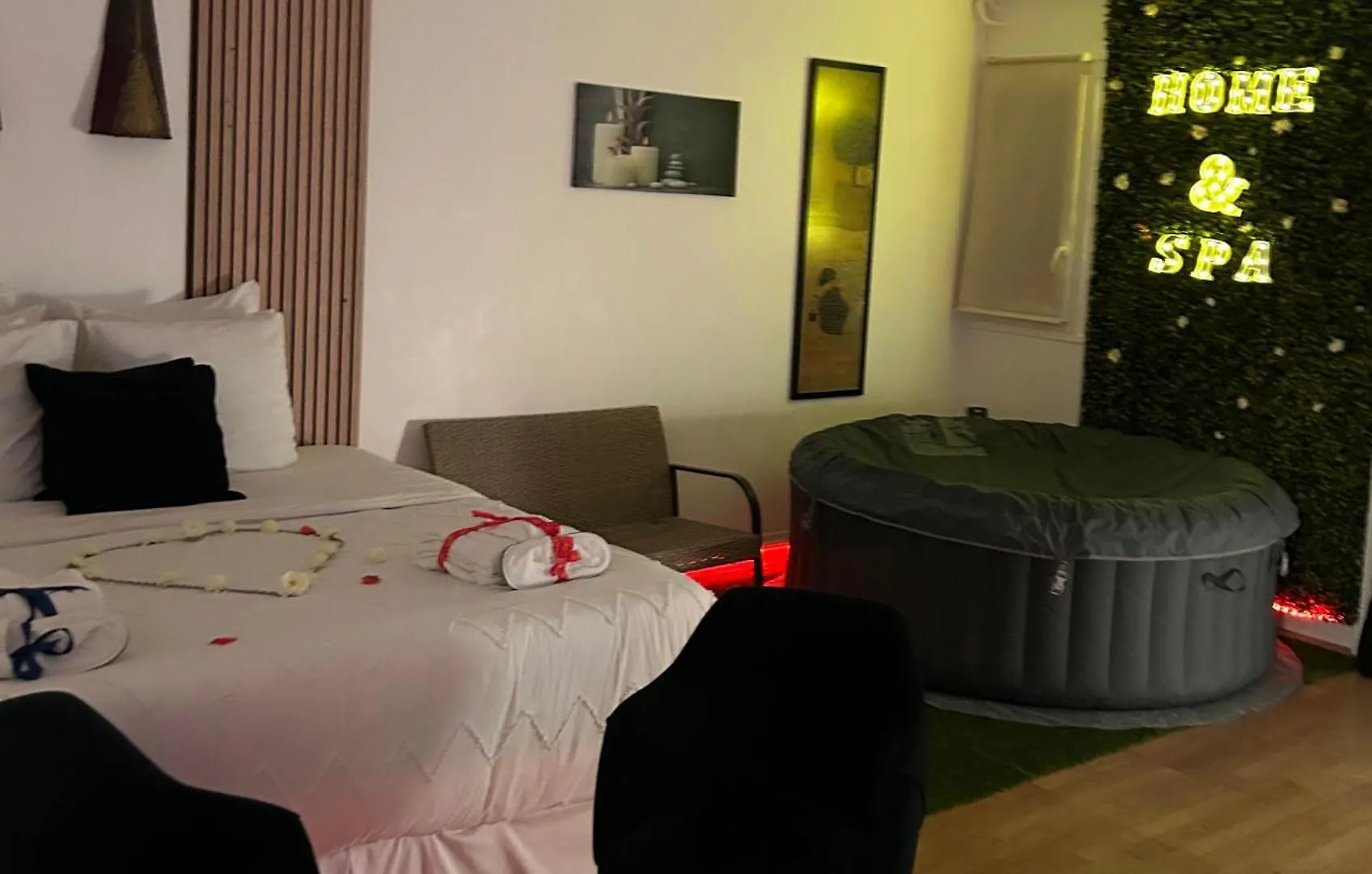 Appartement Jacuzzi Maison Spa Париж 0*,