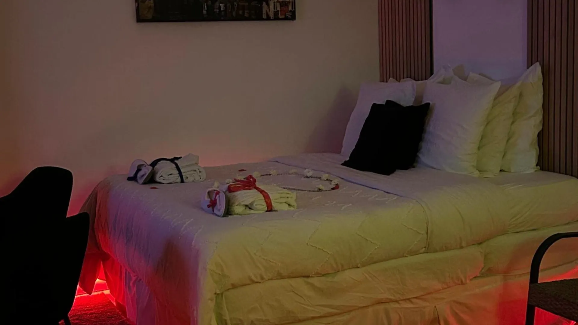 Апартаменты Appartement Jacuzzi Maison Spa Париж Франция